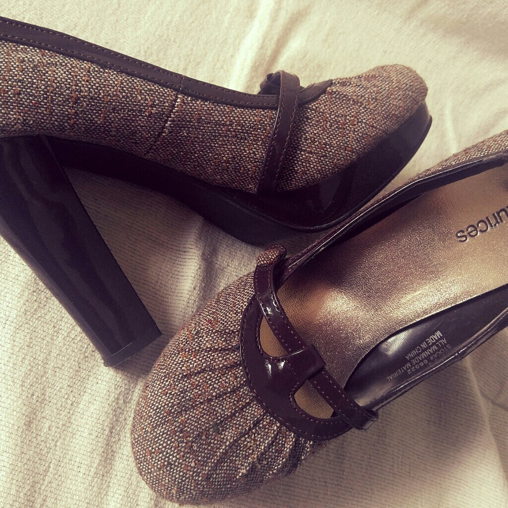 Super cute heels for the office